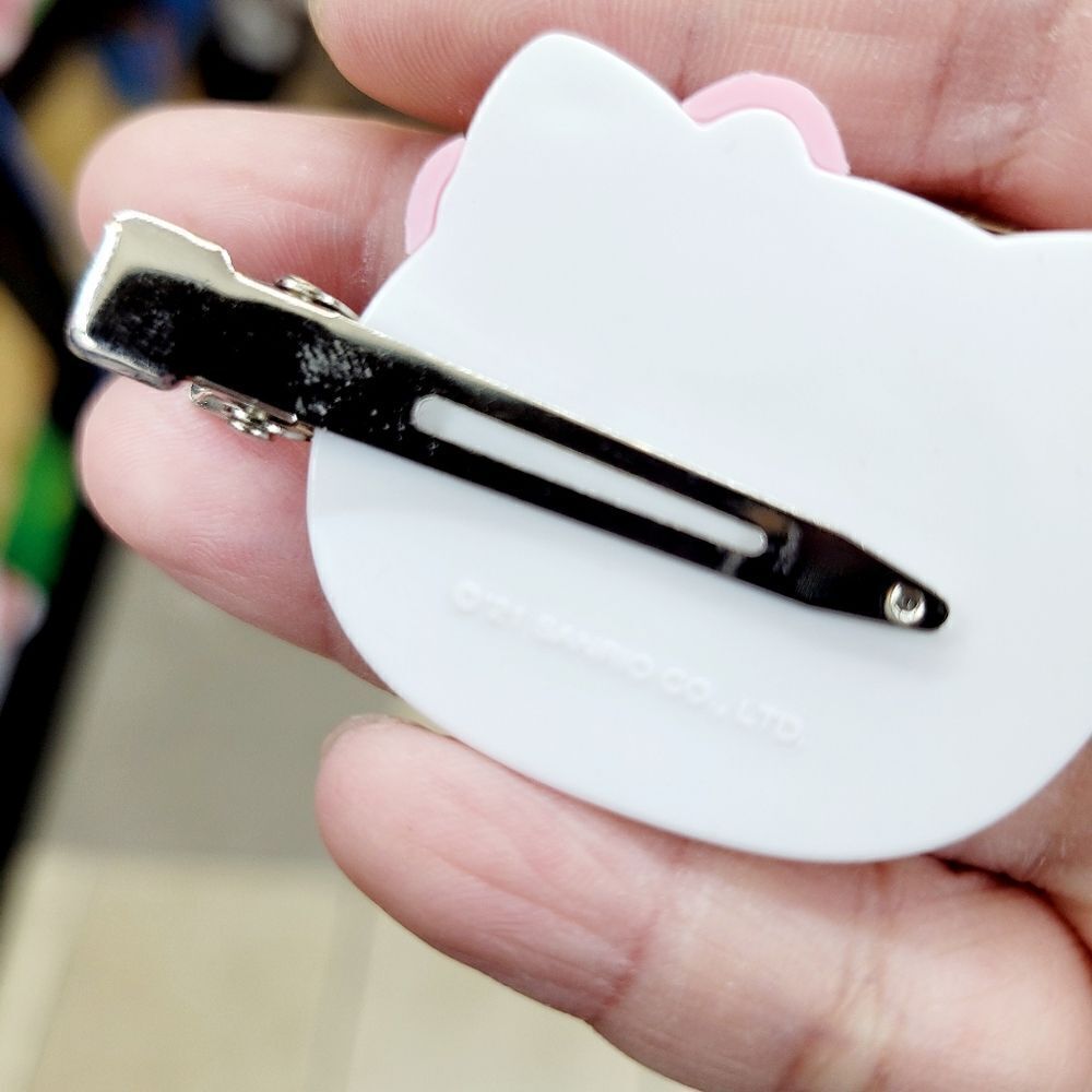 Brand New Sanrio Hello Kitty Hair Clips - Picture 5 of 6